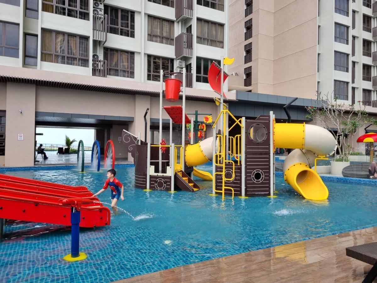 Bali Residence Melaka D'Awan Homestay Exterior photo
